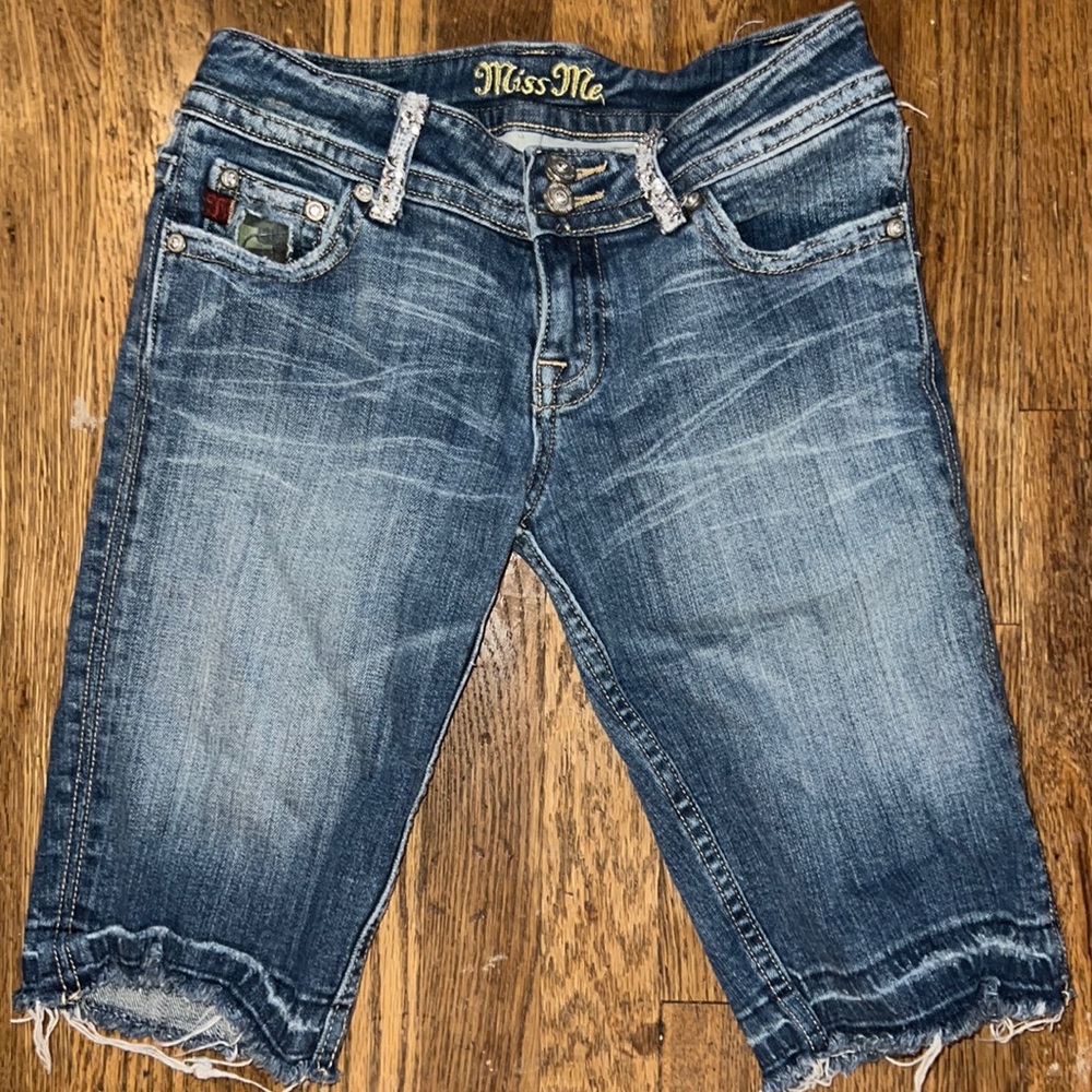 Miss Me Jeans Shorts. Long Skinny Jean Shorts With Camo and Jewels, Size 26